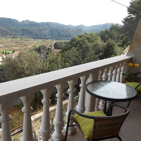 مبيت وإفطار Lastovo Bed & Breakfast Susovic المظهر الخارجي الصورة