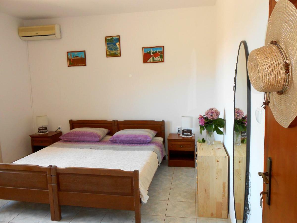 مبيت وإفطار Lastovo Bed & Breakfast Susovic المظهر الخارجي الصورة